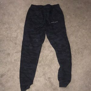 Black camo alphalete joggers